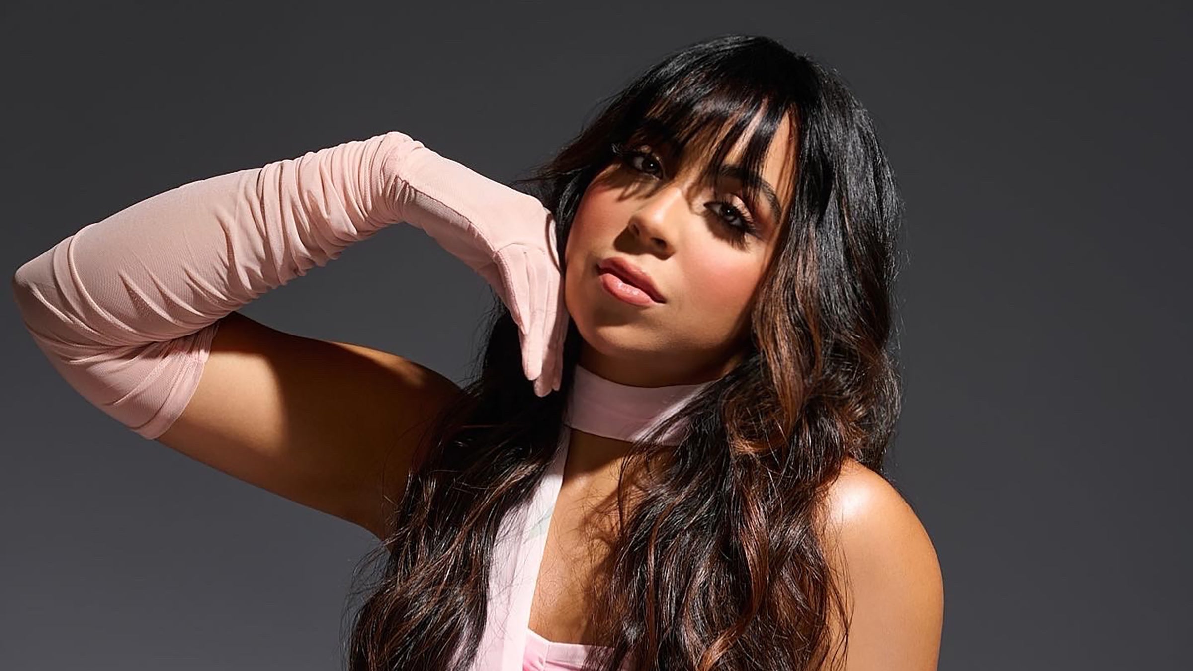 Natalie Ruiz, makeup artist, Florida: Makeup Looks - Skincare Tips