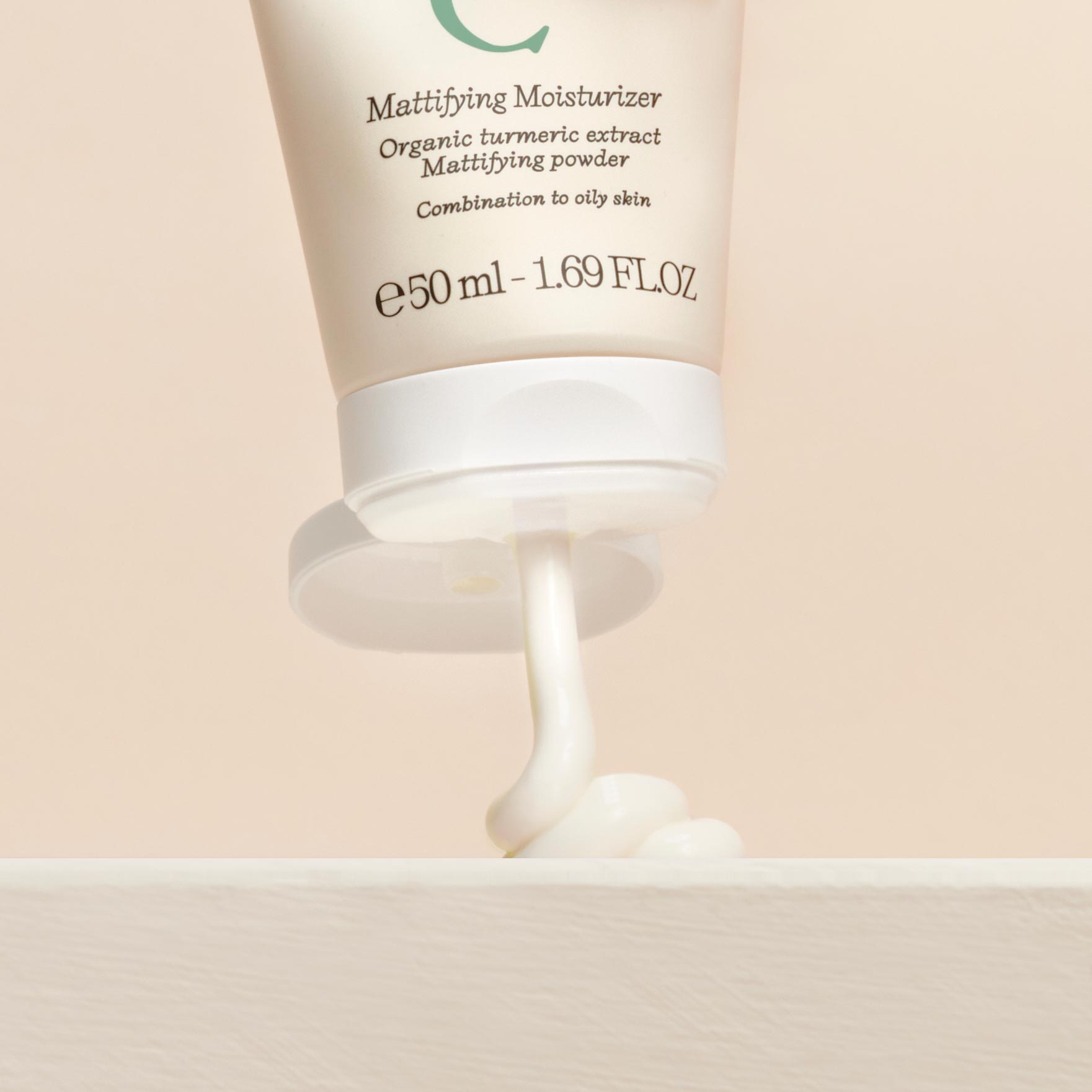 Mattifying Moisturizer texture from Anti-Blemish skincare collection - Embryolisse